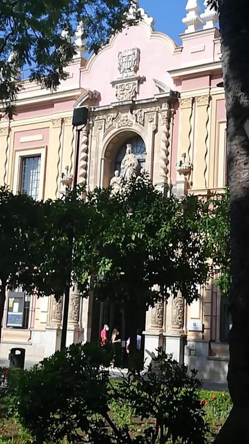Homefeel Museo Севілья Екстер'єр фото